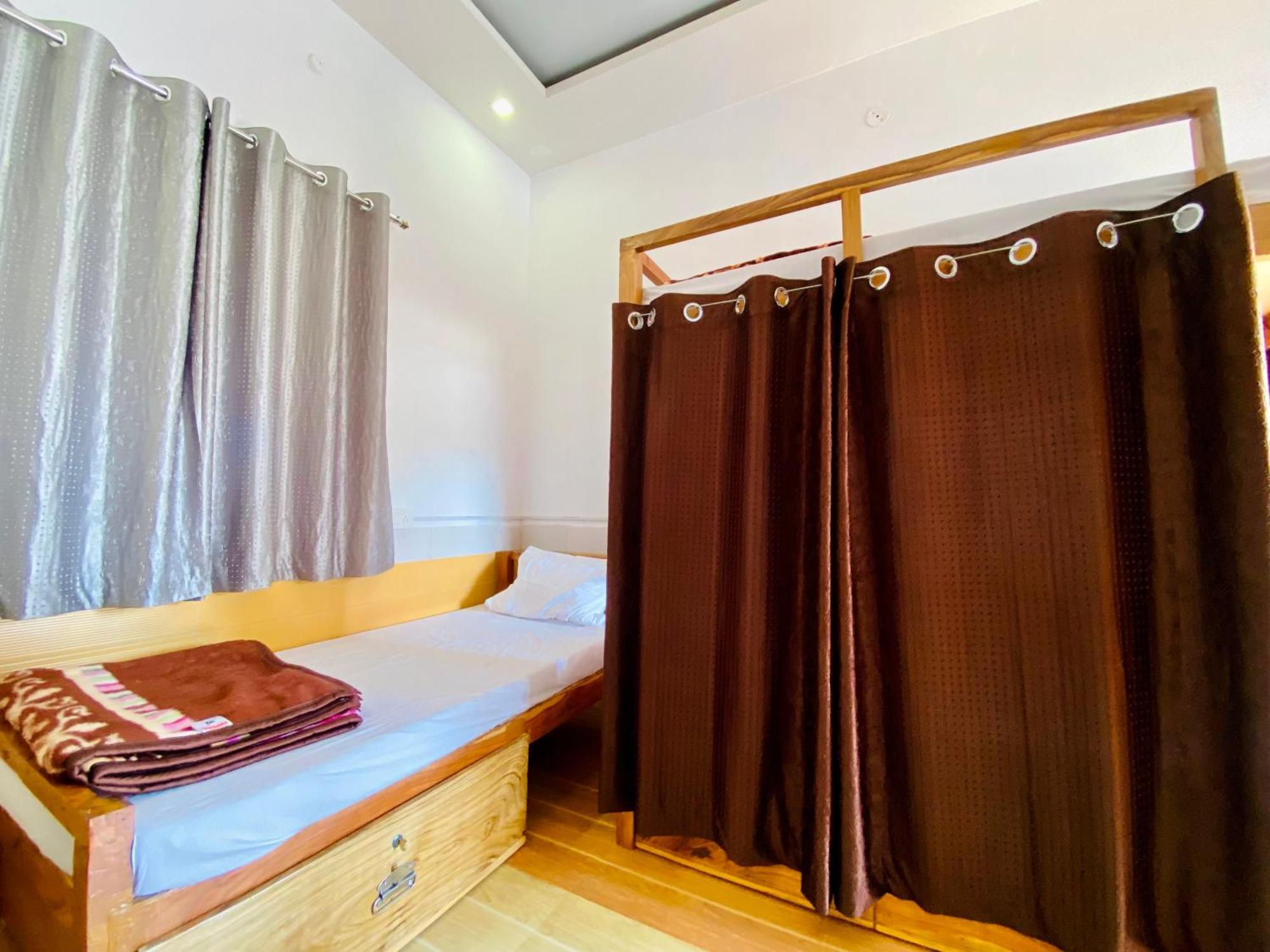 Lazy Staytion Pushkar Bagian luar foto