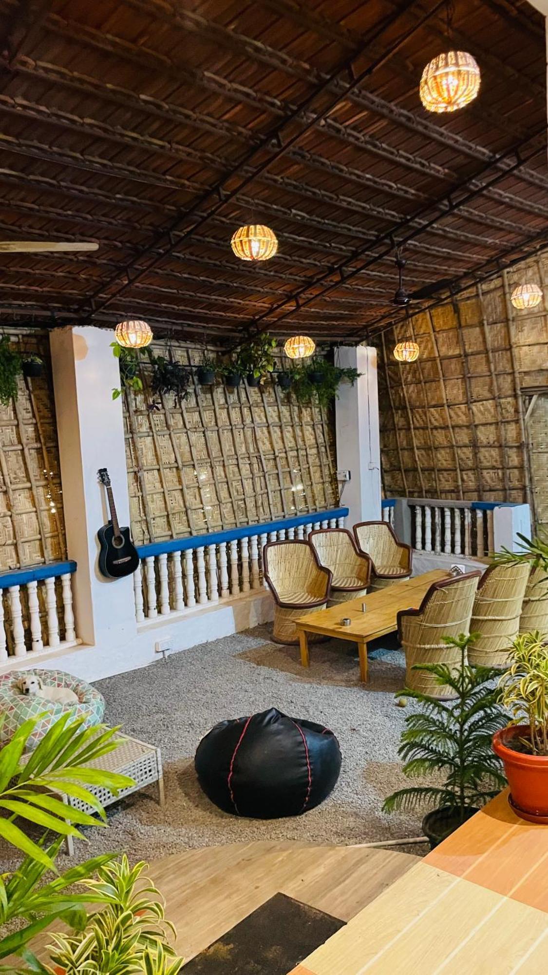 Lazy Staytion Pushkar Bagian luar foto